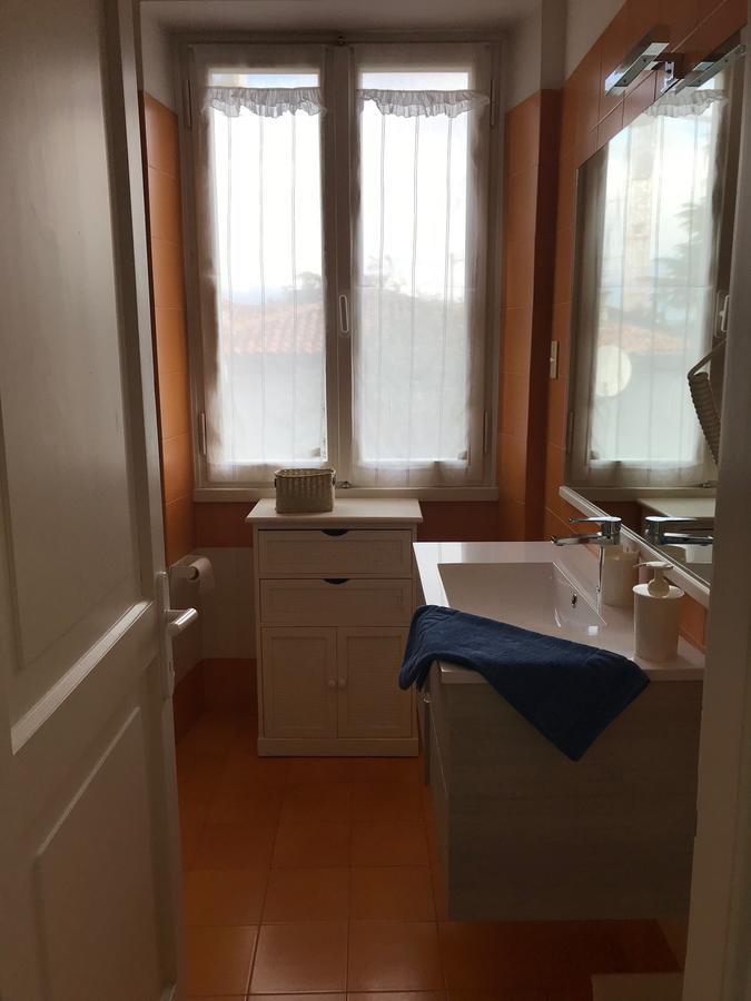Апарт отель Residenza Le Logge Торри-дель-Бенако Экстерьер фото